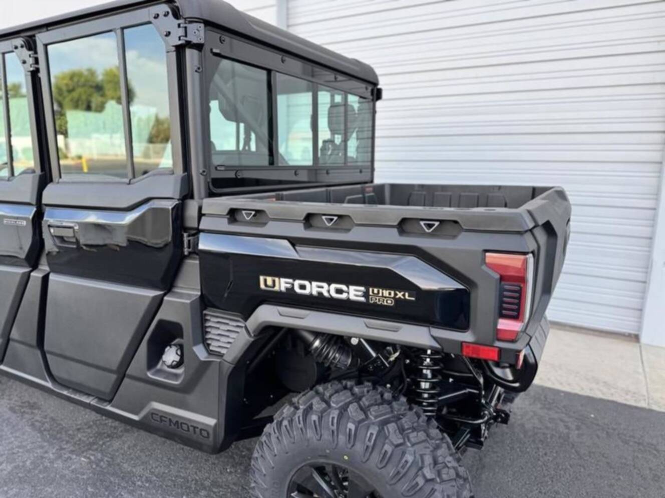 A photo of this 2026 CFMOTO UFORCE U10 XL Pro Highland