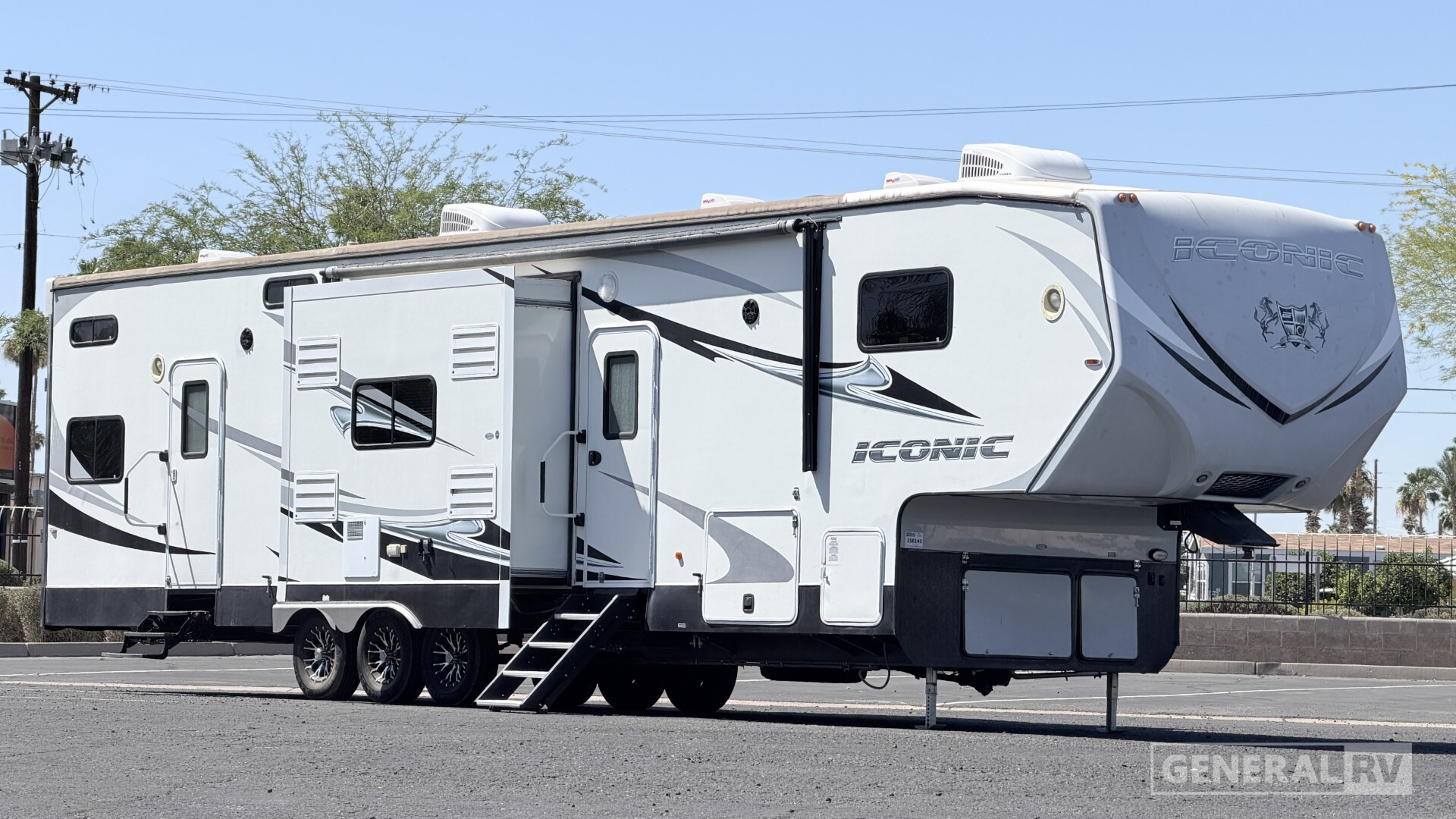 2015 Eclipse ICONIC 3914C in mesa AZ