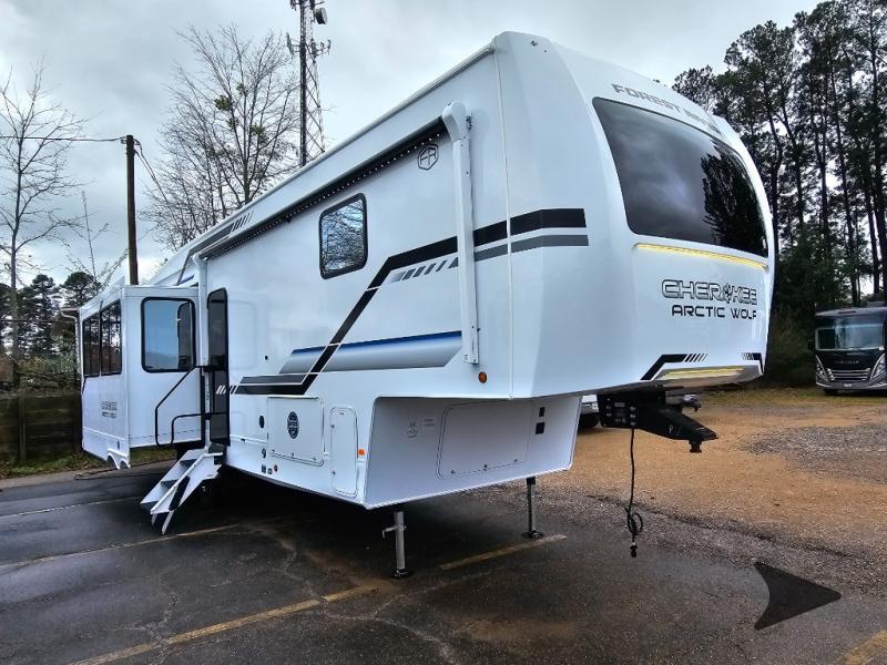 2026 Forest River Cherokee Arctic Wolf 3250 Suite RVs for sale