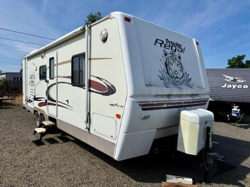 2004 Fleetwood Rv Prowler Regal 270FQS in junction city OR