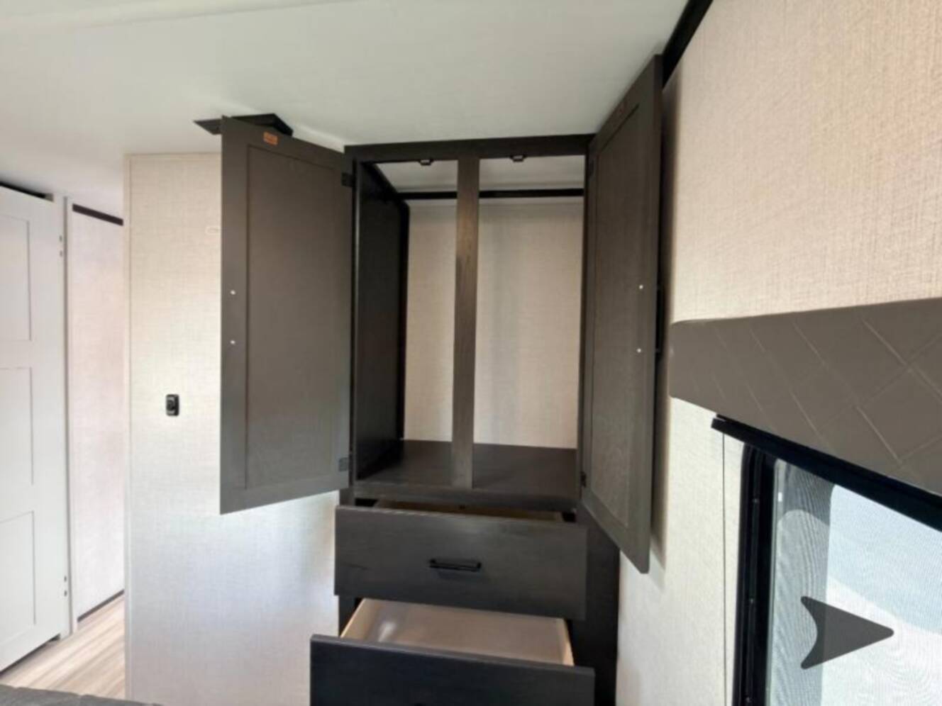 A photo of this 2026 Keystone Rv Arcadia Select 27SBH