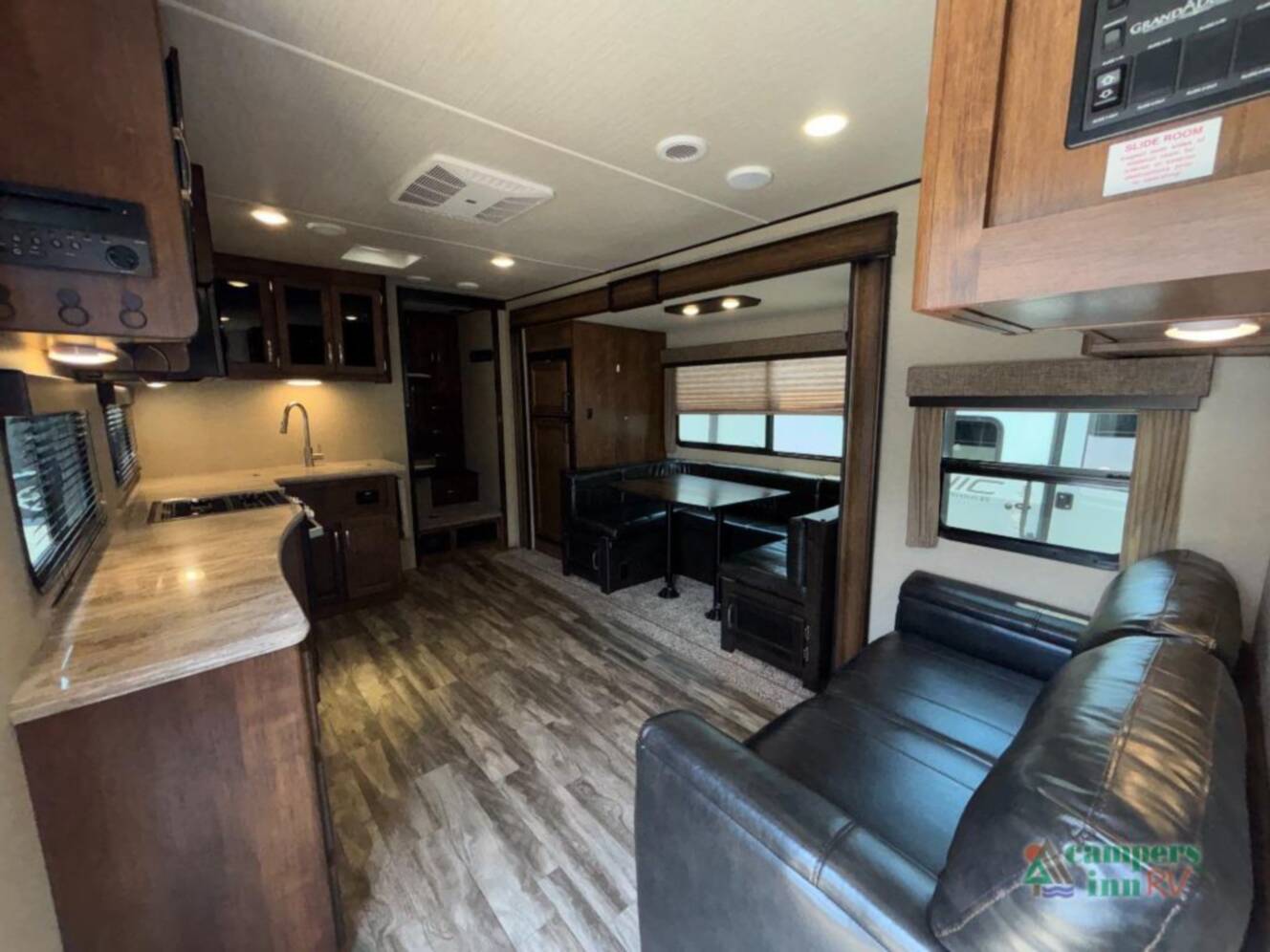 A photo of this 2018 Grand Design Reflection 285BHTS