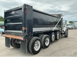 2023 Mack GR104FR