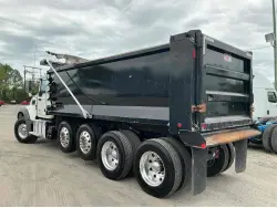 2023 Mack GR104FR