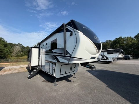 2025 Keystone Rv Montana 3915TB in dothan AL