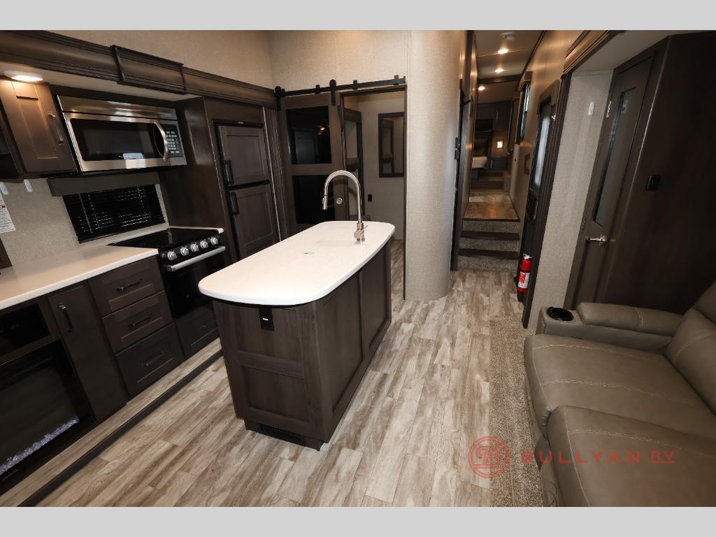 View more photos of this listing