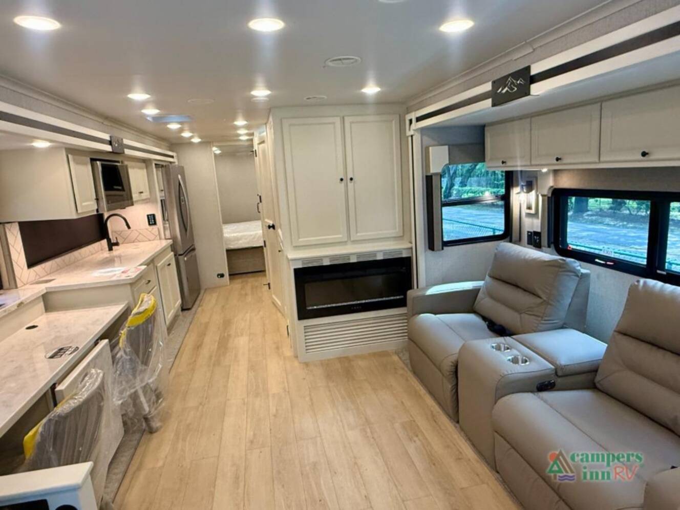 A photo of this 2027 Tiffin Motorhomes Open Road Allegro 34 PA