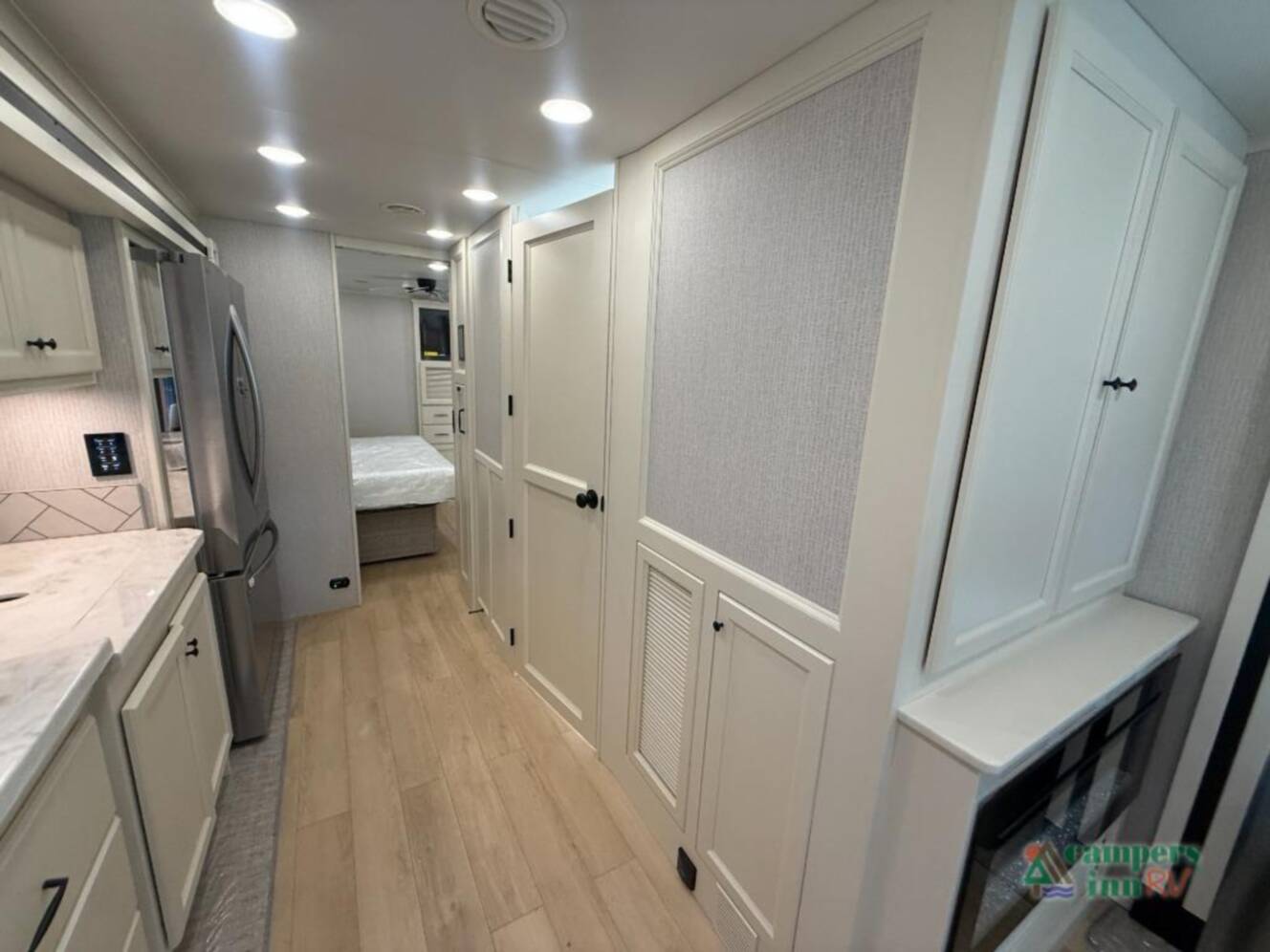 A photo of this 2027 Tiffin Motorhomes Open Road Allegro 34 PA