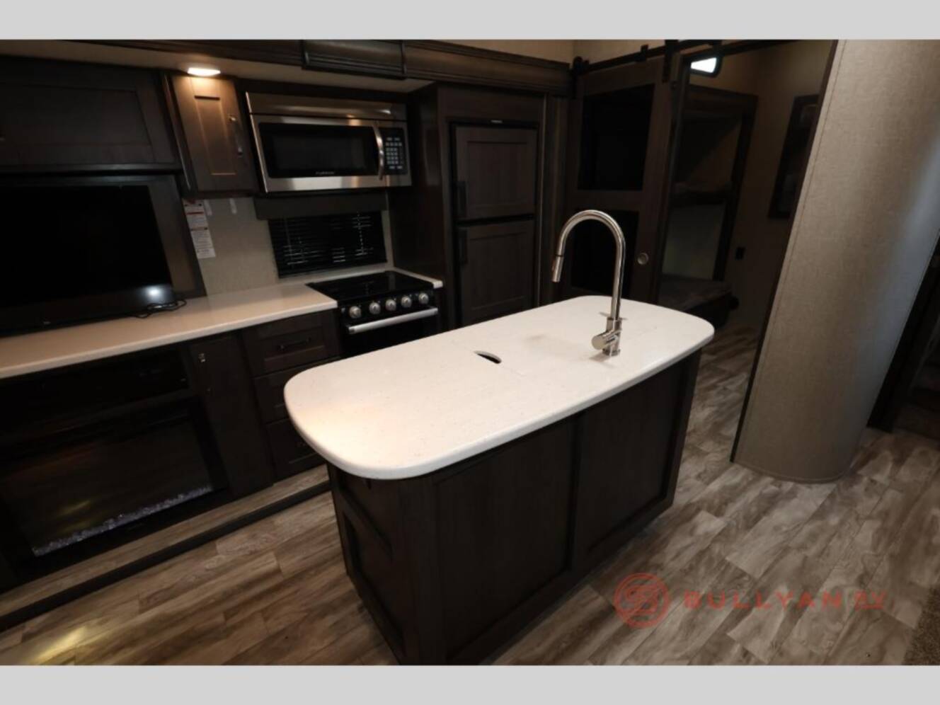 A photo of this 2022 Grand Design Reflection 31 MB