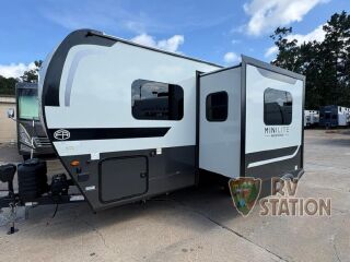 2027 FOREST RIVER ROCKWOOD MINI LITE 2205S