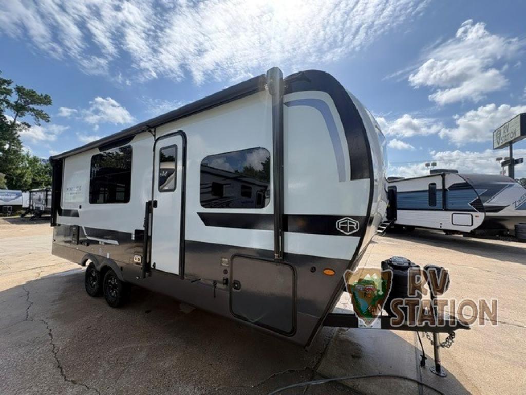 2027 Forest River Rv Rockwood Mini Lite 2522FB in cleveland TX