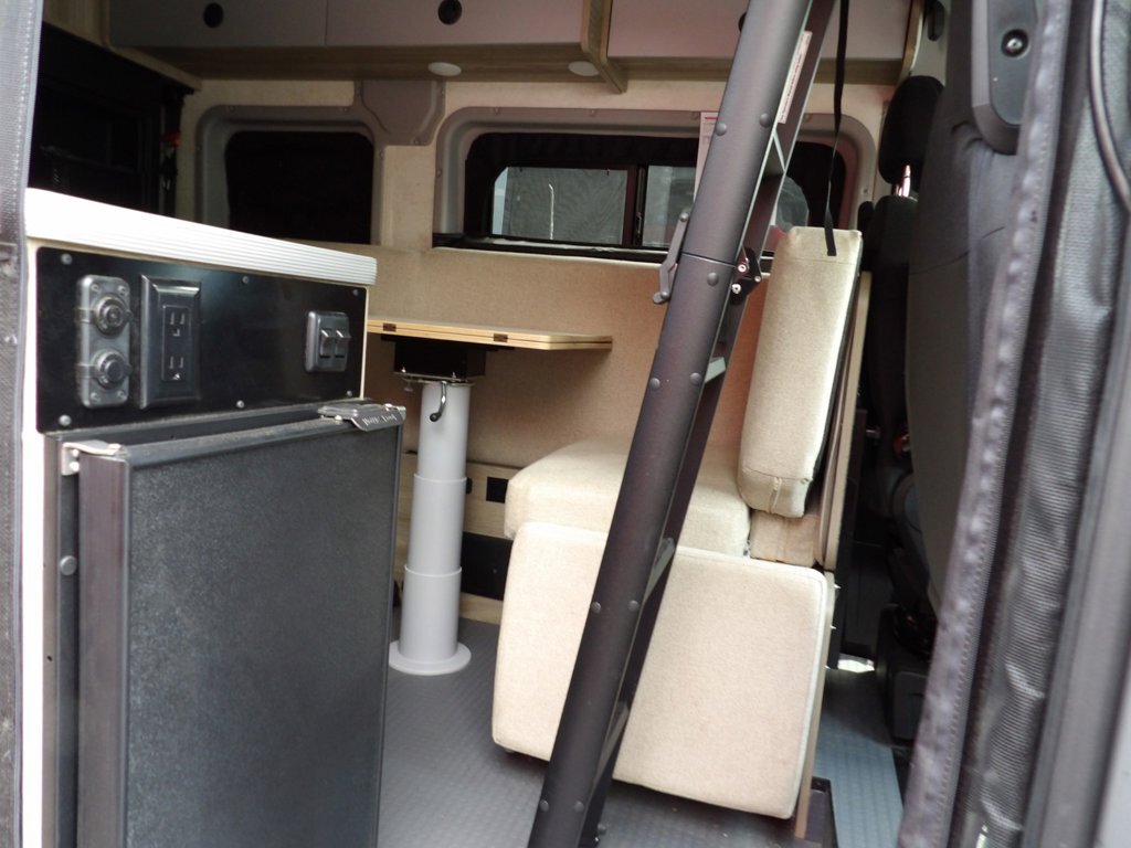 2024 Winnebago Solis Pocket 36B in bristol CT