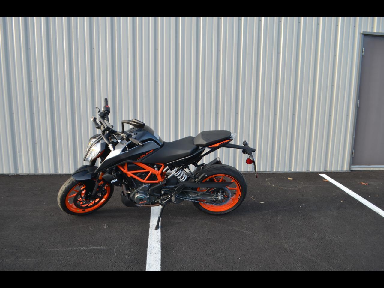 2022 KTM 390 Duke DUKE in Plymouth, MA