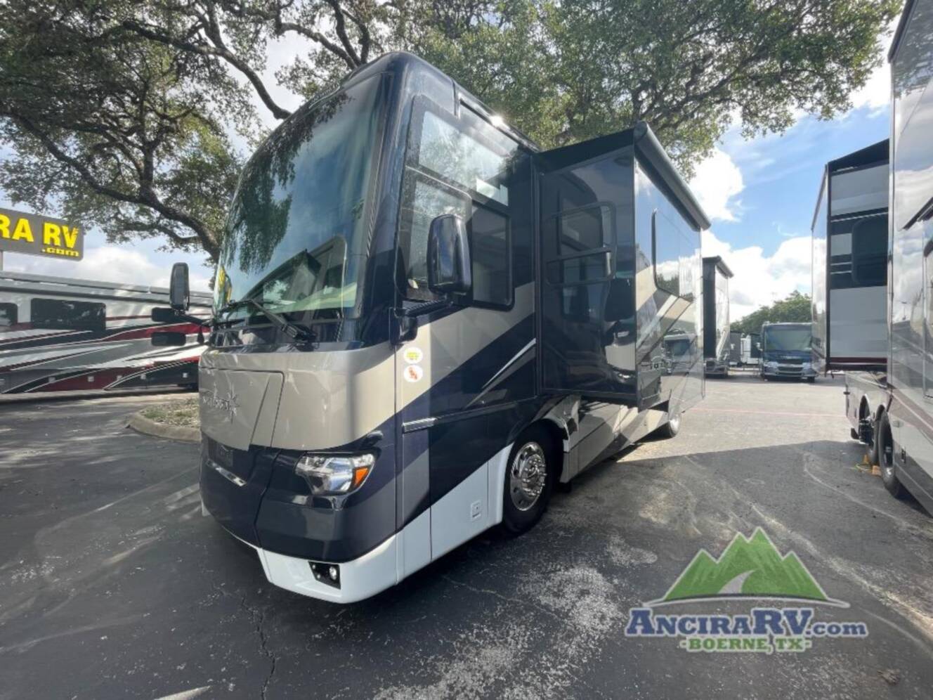 A photo of this 2027 Newmar NORTHERN STAR 3418