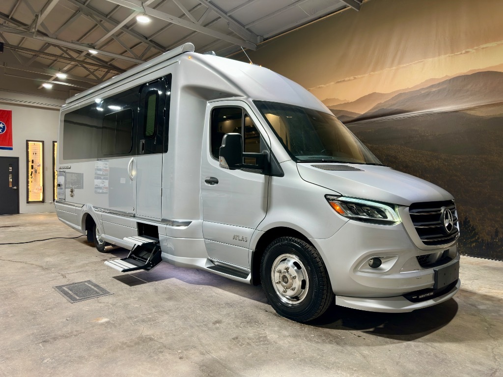 2022 Airstream Atlas Murphy Suite in franklin TN