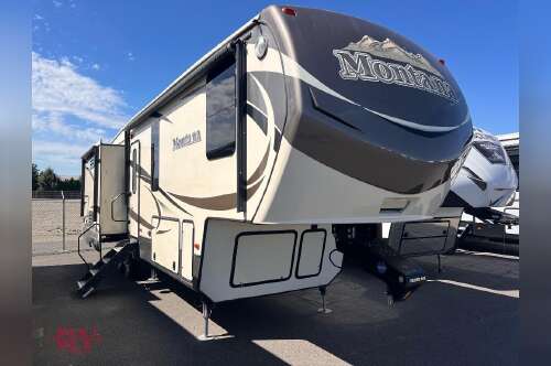 2016 Keystone Rv Montana 3160RL in pasco WA
