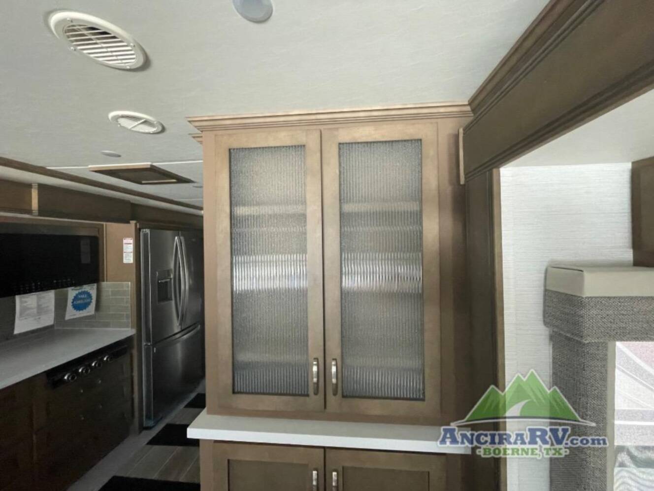 A photo of this 2027 Newmar NORTHERN STAR 3418