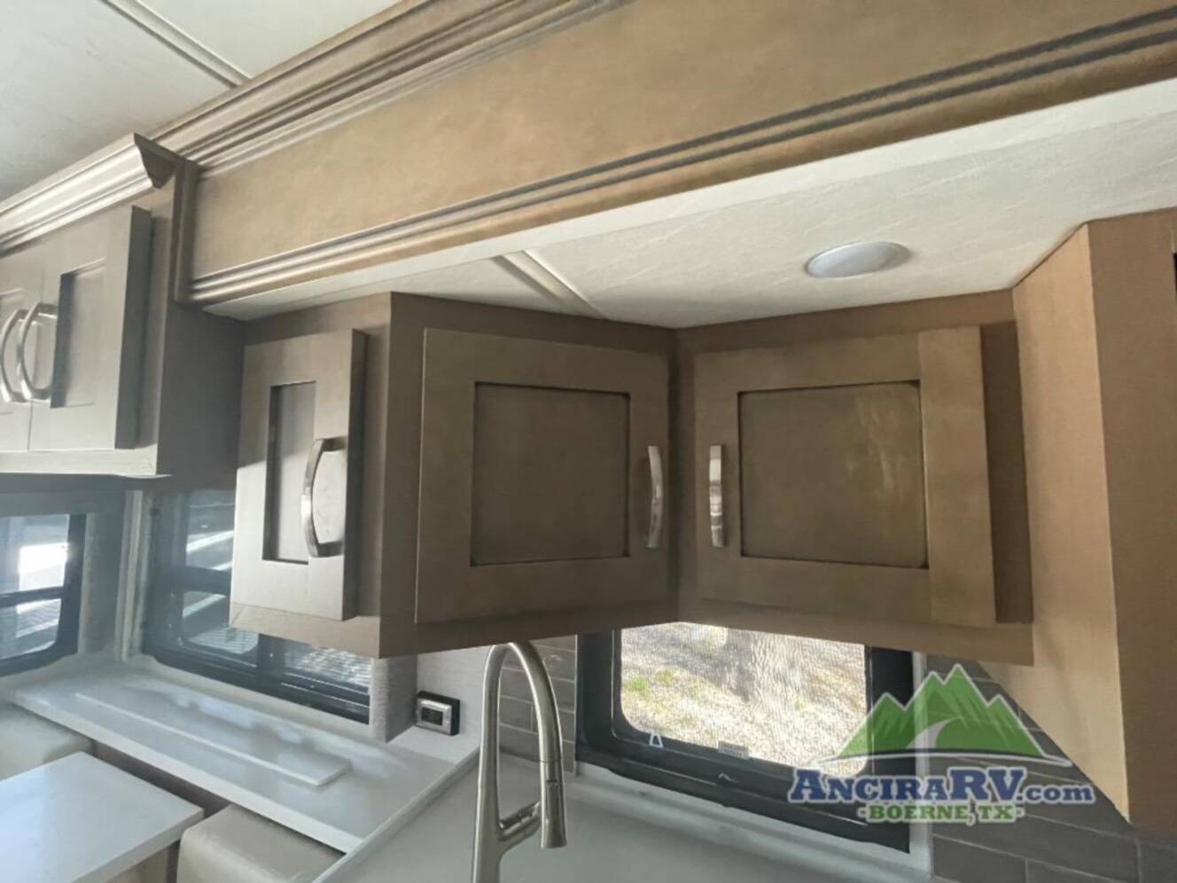 A photo of this 2027 Newmar NORTHERN STAR 3418