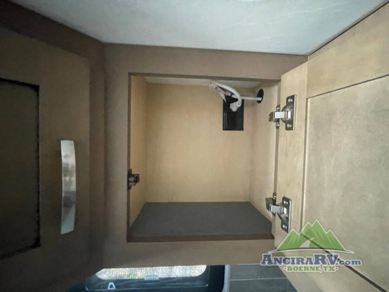 A photo of this 2027 Newmar NORTHERN STAR 3418