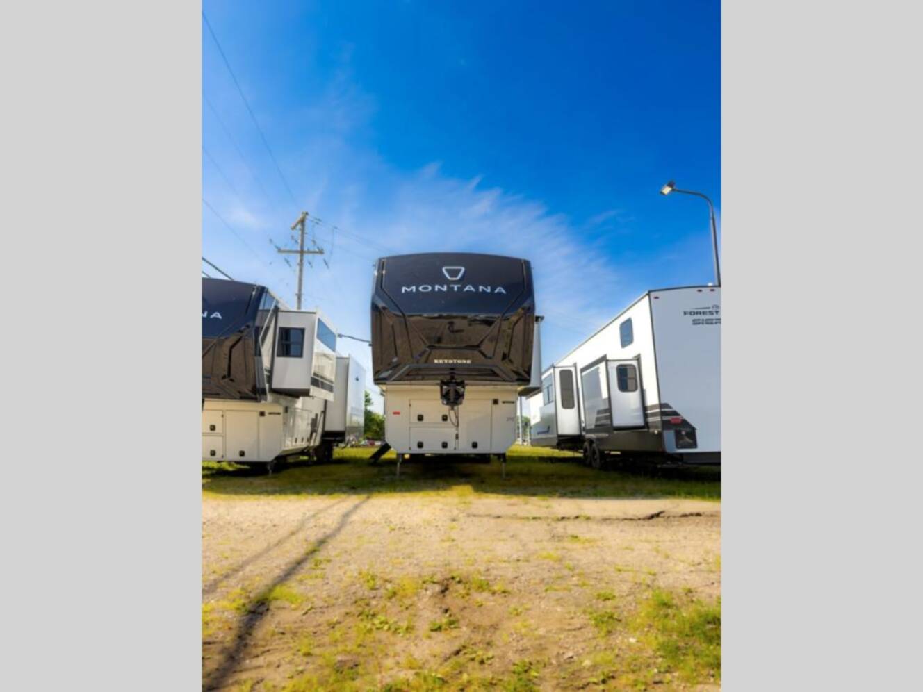 A photo of this 2027 Keystone Rv Montana 3900RK