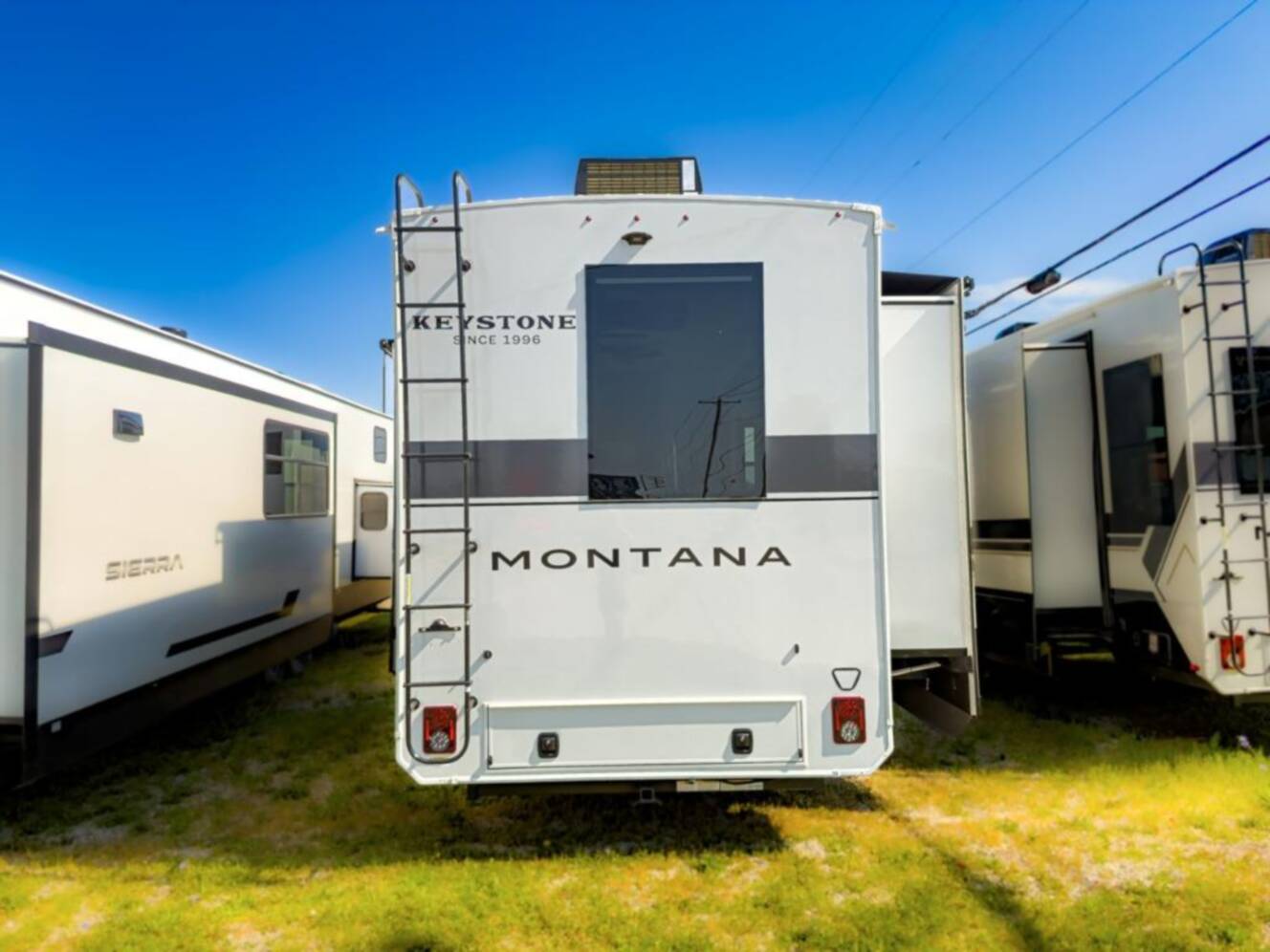 A photo of this 2027 Keystone Rv Montana 3900RK