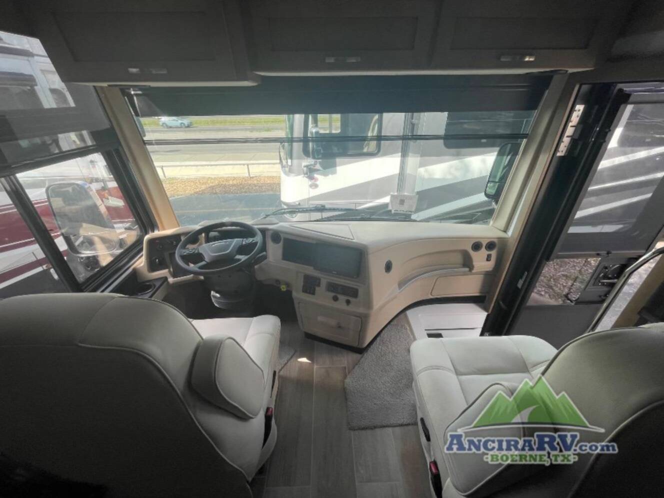 A photo of this 2027 Newmar NORTHERN STAR 3418
