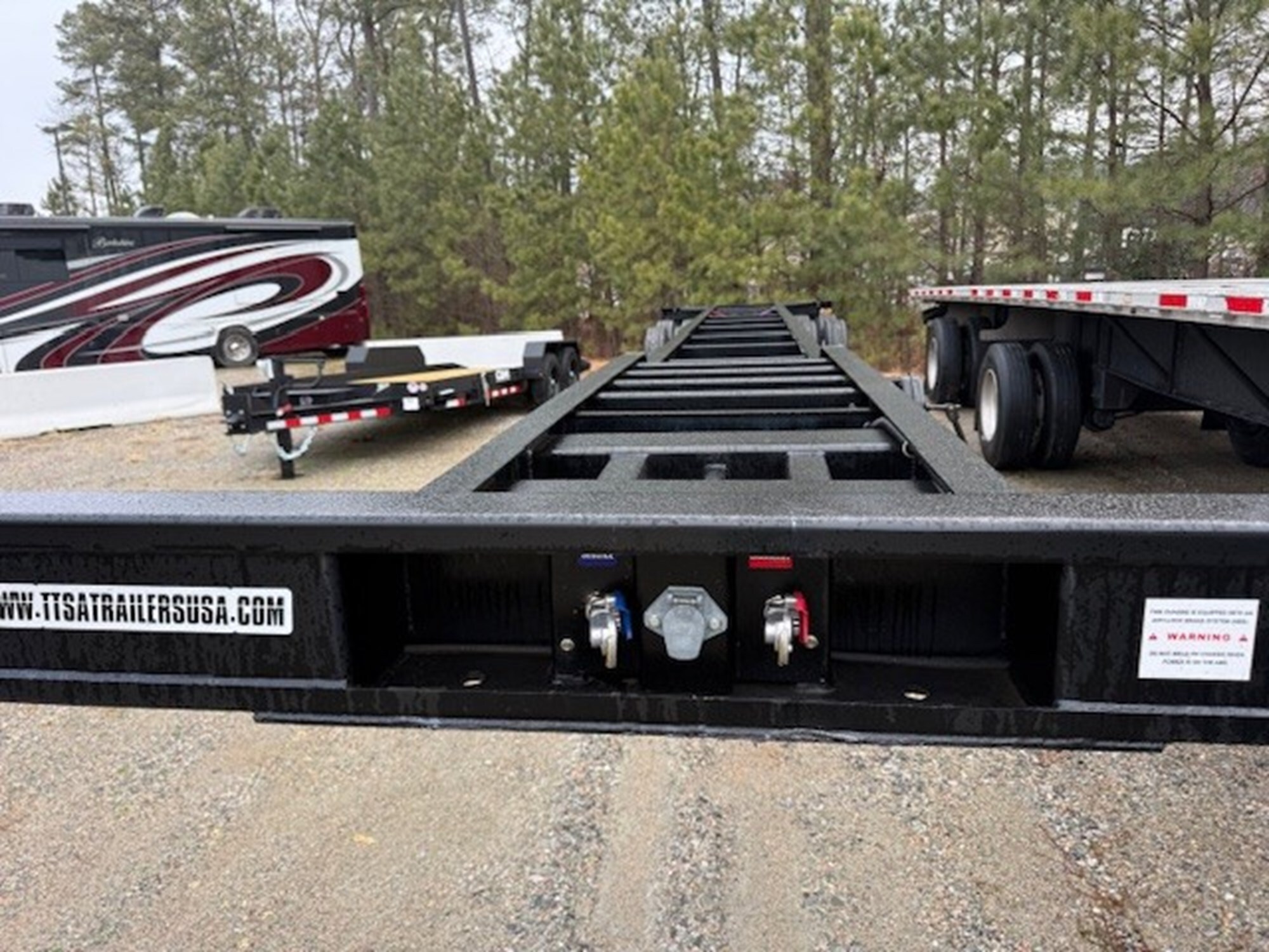 2023 SOUTHWESTERN Container Chassis in Chester, VA