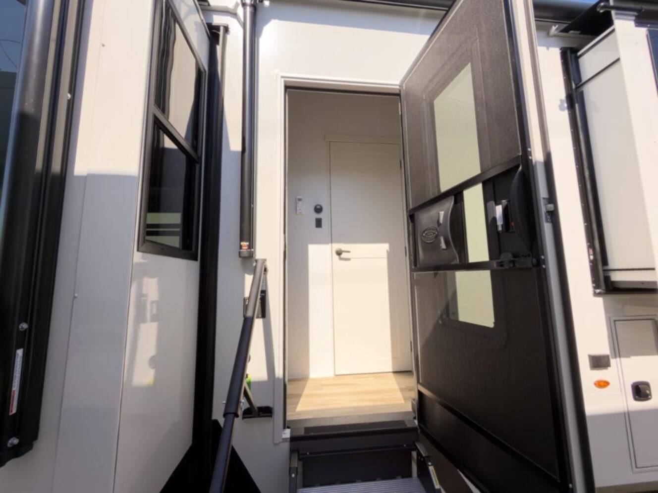 A photo of this 2027 Keystone Rv Montana 3900RK