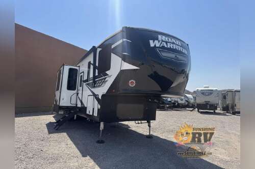 2021 Heartland Road Warrior 3965 in lake havasu AZ
