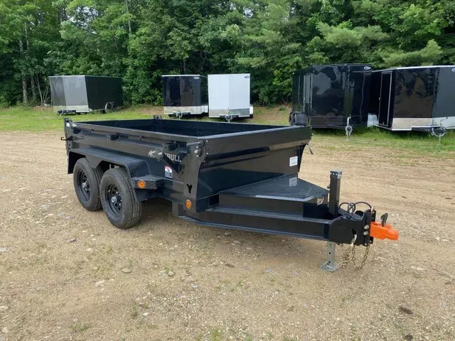 2026 IRON BULL 5x10 Powder Coated 10K Dump Trailer w/Tarp Kit & R in Loudon, NH