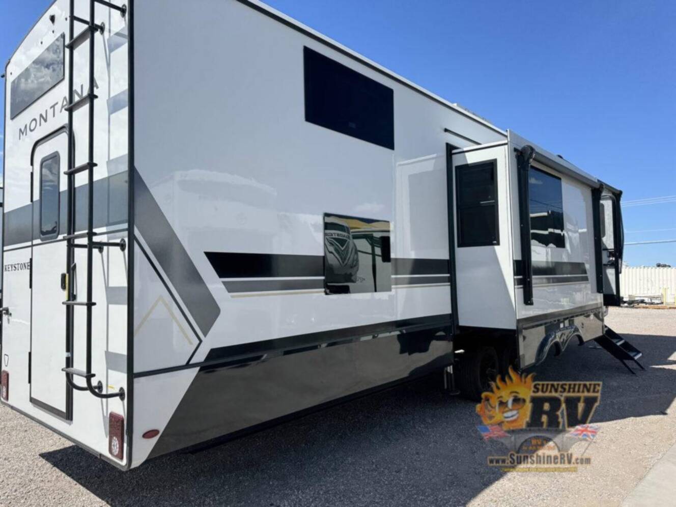 A photo of this 2026 Keystone Rv Montana 3915TB