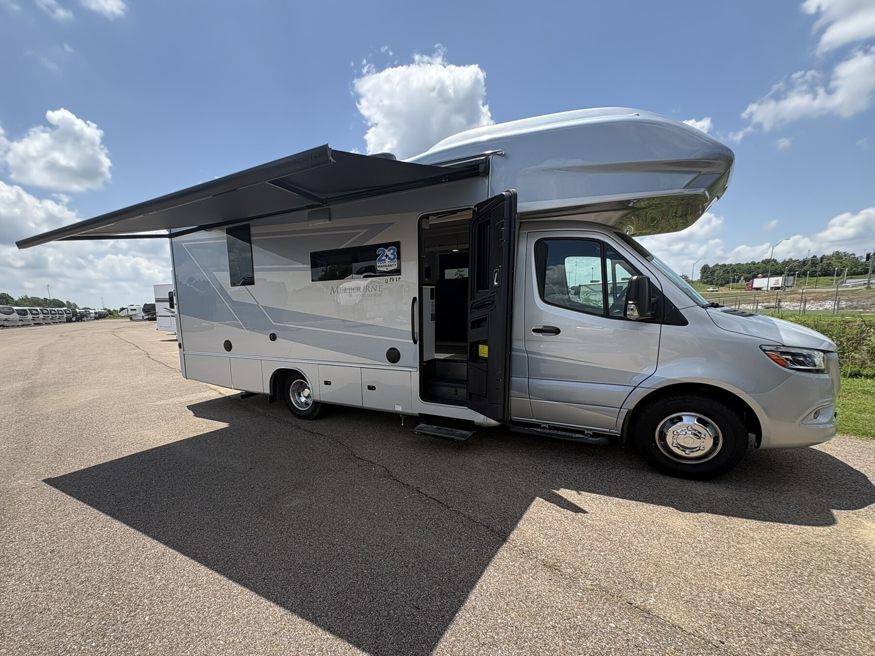 2027 Jayco Melbourne Prestige 25LP RV