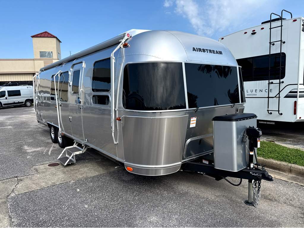 2026 Airstream Flying Cloud 30FBBQ in defuniak springs FL