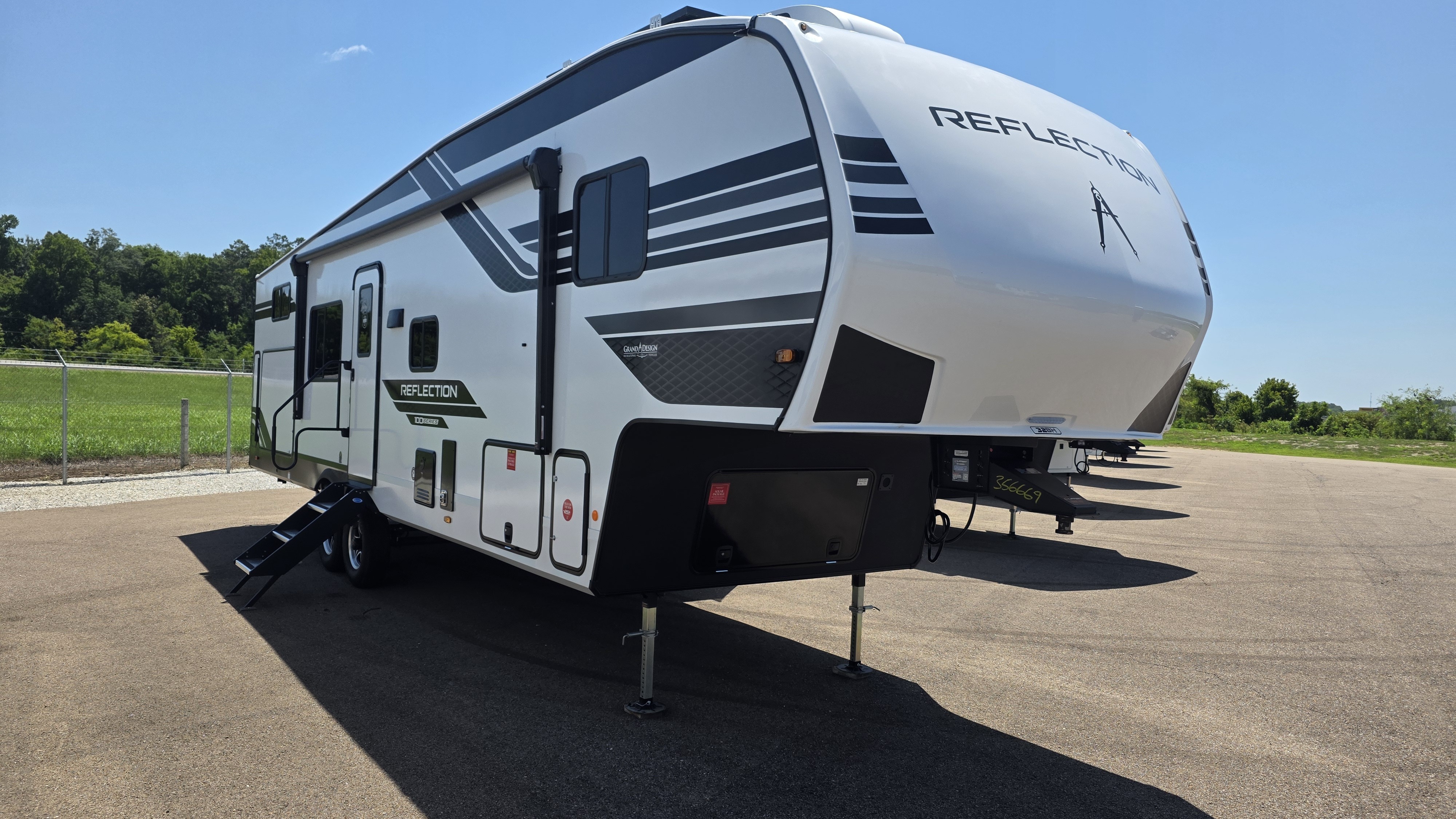 2027 Grand Design Reflection 100 Series 32BH in hammond LA