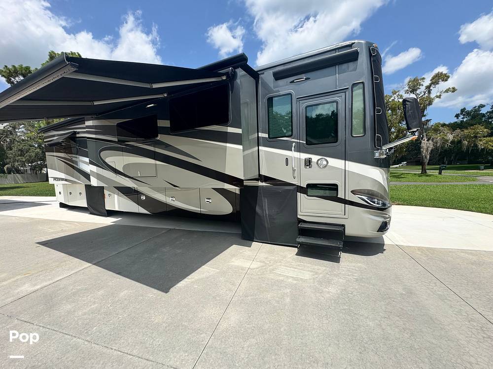 2018 Tiffin Phaeton 40IH in new port richey FL
