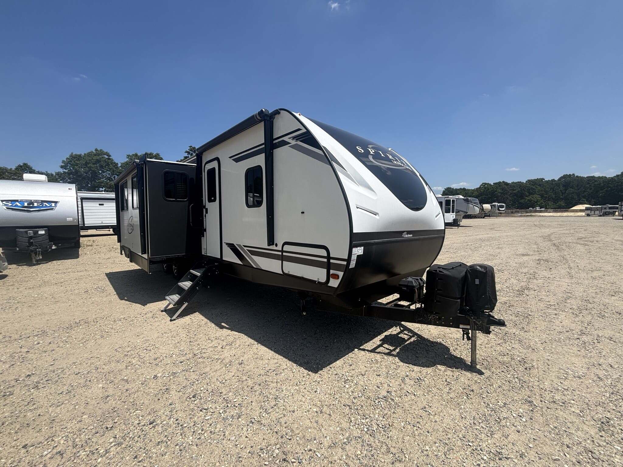 2023 Coachmen Spirit 3379BH in newfield NJ