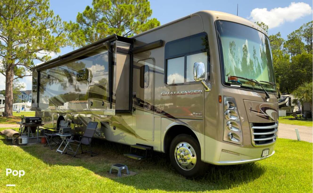 A photo of this 2020 Thor Motor Coach Challenger 37FH