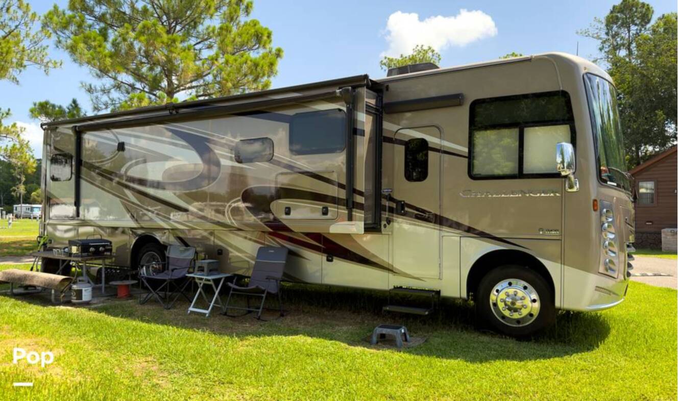 A photo of this 2020 Thor Motor Coach Challenger 37FH
