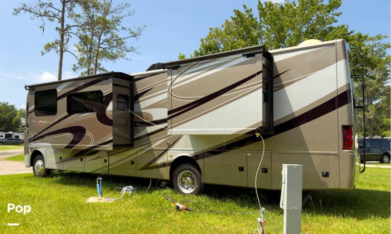 A photo of this 2020 Thor Motor Coach Challenger 37FH