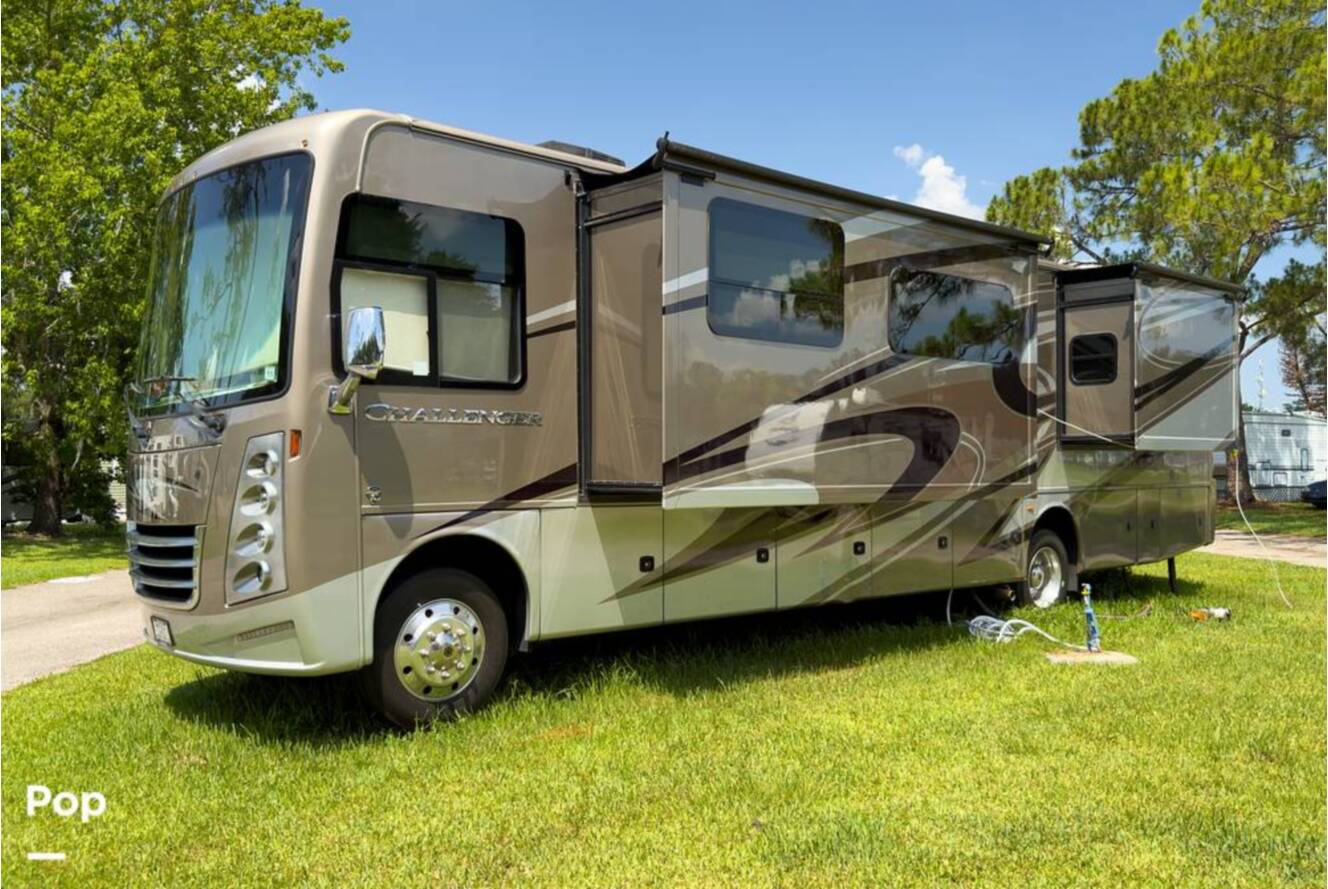 A photo of this 2020 Thor Motor Coach Challenger 37FH