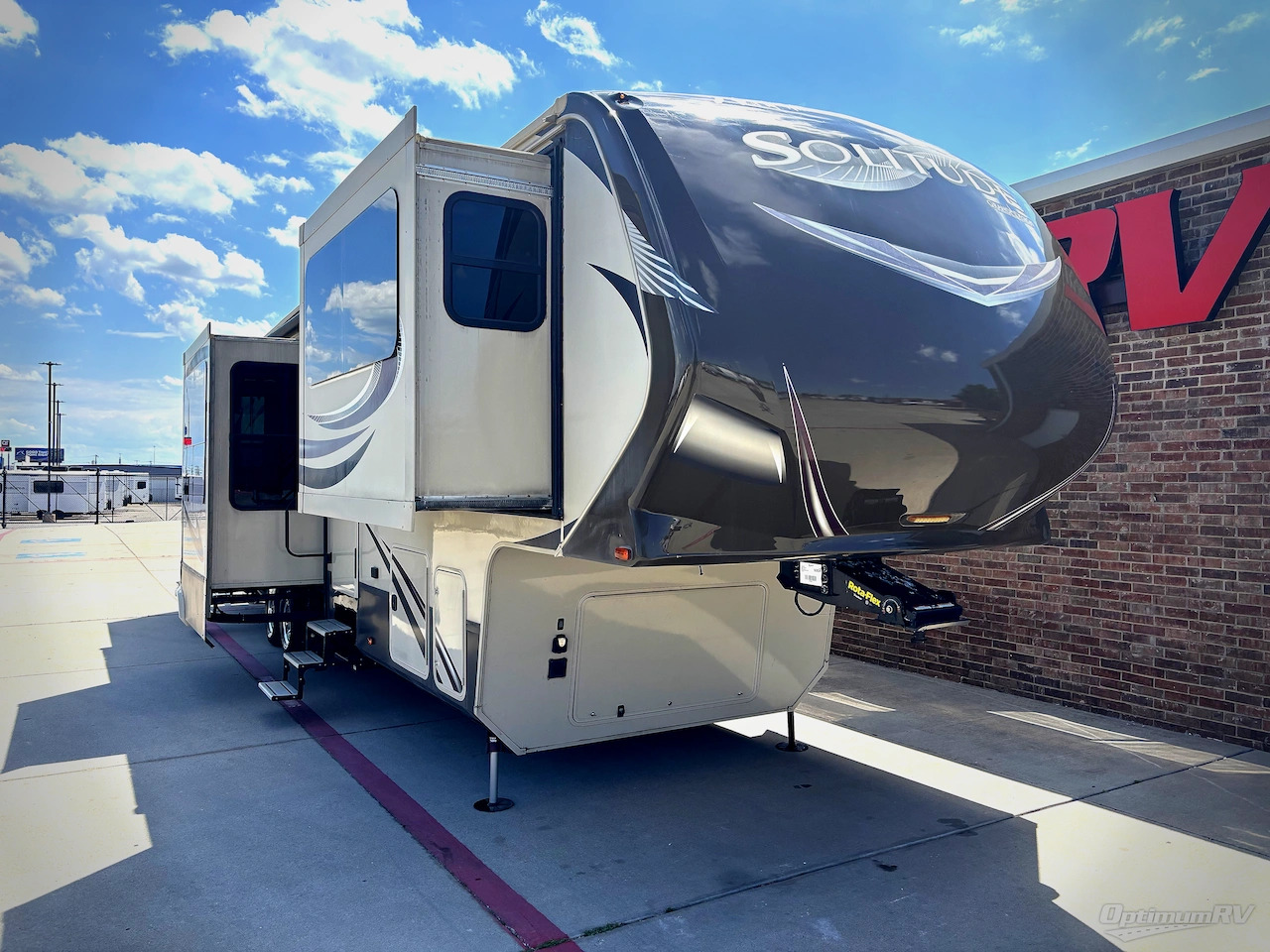 2016 Grand Design Solitude 379FL RV