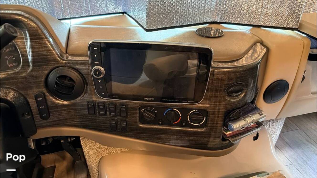 A photo of this 2020 Thor Motor Coach Challenger 37FH