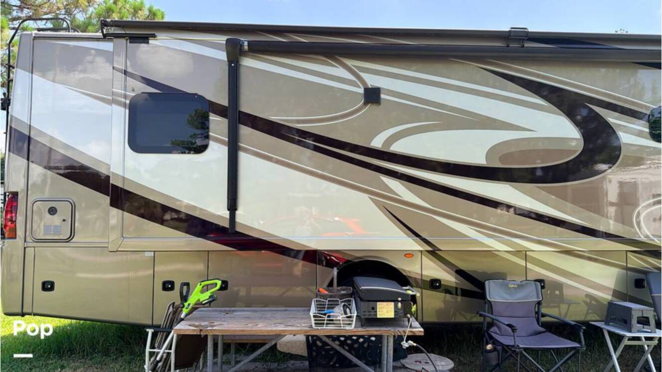 A photo of this 2020 Thor Motor Coach Challenger 37FH