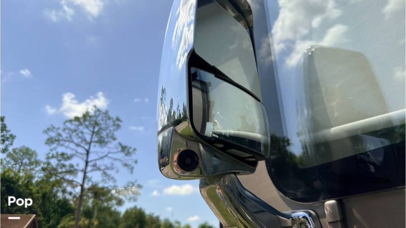 A photo of this 2020 Thor Motor Coach Challenger 37FH