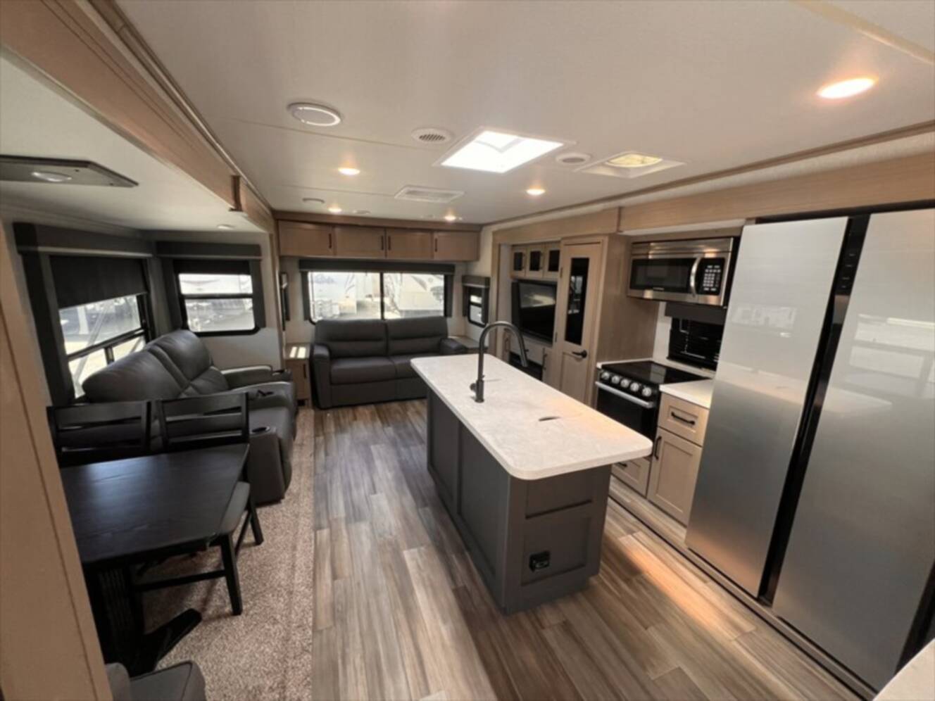 A photo of this 2023 Grand Design Reflection 315RLTS