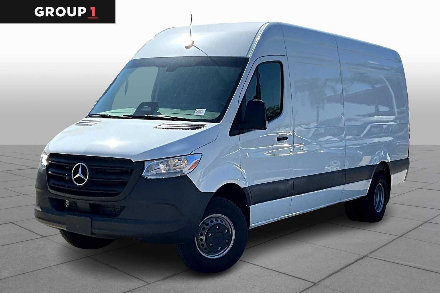 2025 MERCEDES-BENZ SPRINTER 3500 3500 in Anaheim, CA