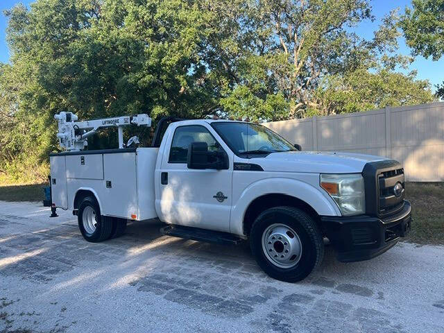 2015 FORD F350 DIESEL UTILITY LIFTMOORE CRANE in Lake Placid, FL