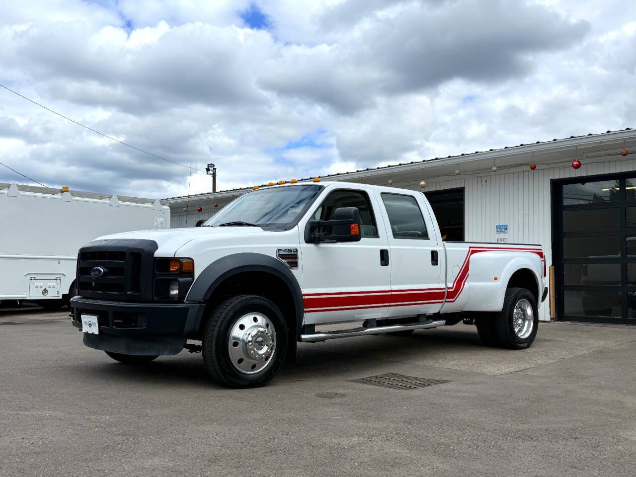 2008 FORD F450 in Tualatin, OR