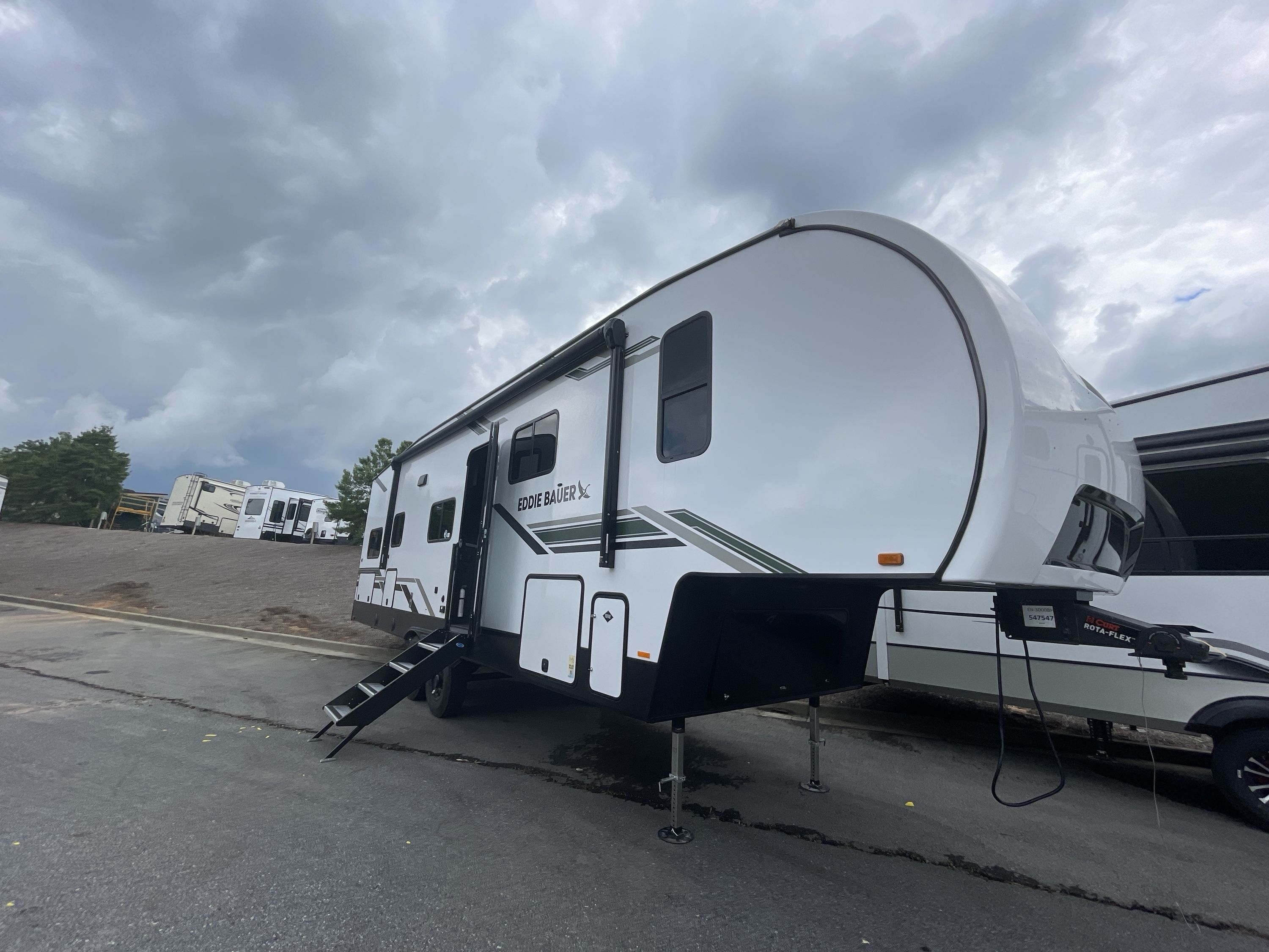 2025 Heartland EDDIE BAUER SIGNATURE 3000BH in buford GA
