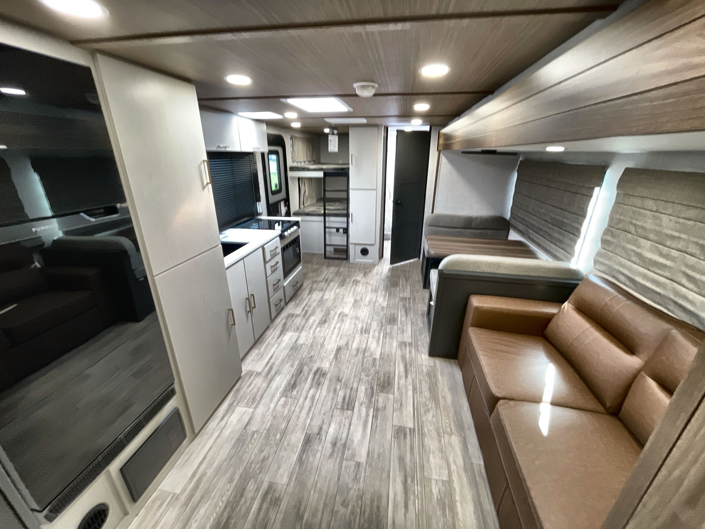 2026 Forest River VIBE EXTREME LITE 2600BH in hugo MN